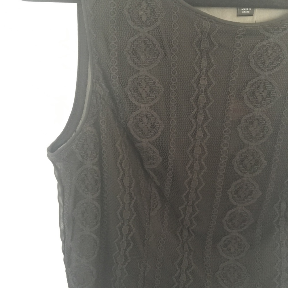 Black high-low peplum lace top